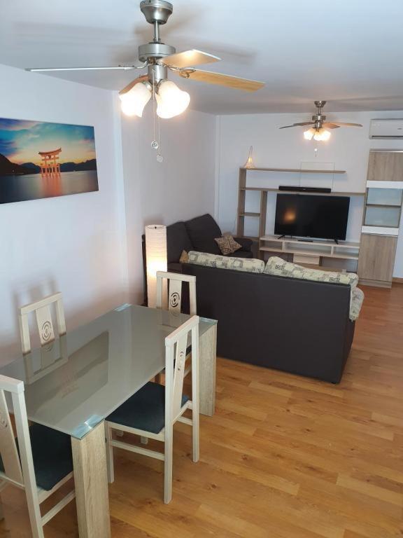 La Línea de la Concepción 3F, Aire Acondic, 80M2, 2 Dormitorios, 4 Huespedes, Wifi Gratis מראה חיצוני תמונה