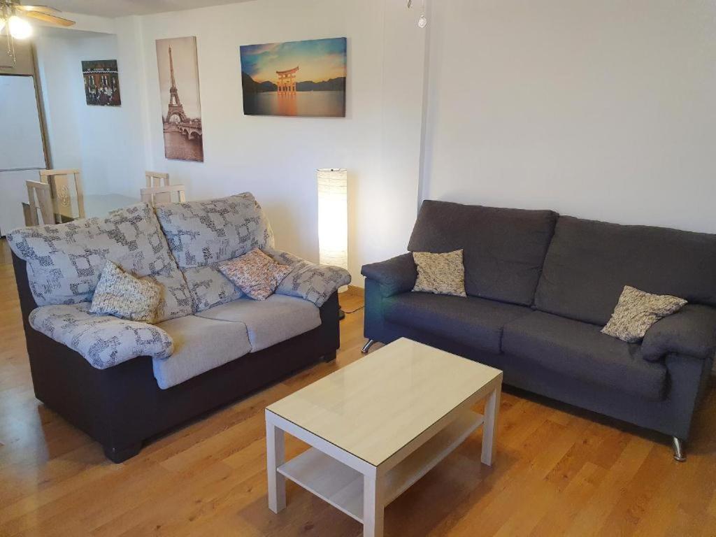 La Línea de la Concepción 3F, Aire Acondic, 80M2, 2 Dormitorios, 4 Huespedes, Wifi Gratis מראה חיצוני תמונה